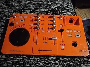 prsluk jaknica mango u: 1. SCOTT DJX 10i Dj mixer 2. Hercules DJ Control Mp3 at lalafo.rs — 2 prsluk jaknica mango u: 1. SCOTT DJX 10i Dj mixer 2. Hercules DJ Control Mp3 — 2