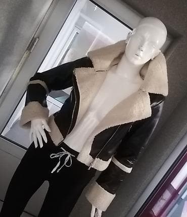 Ženska kraća jakna sa krznenom postavom (aviator/biker stil) - na lalafo.rs — 4 Ženska kraća jakna sa krznenom postavom (aviator/biker stil) - — 4