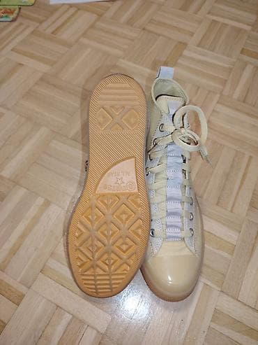 Converse Chuck Taylor All Star – visoke patike UG 26,5cm - Model na lalafo.rs — 4 Converse Chuck Taylor All Star – visoke patike UG 26,5cm - Model — 4