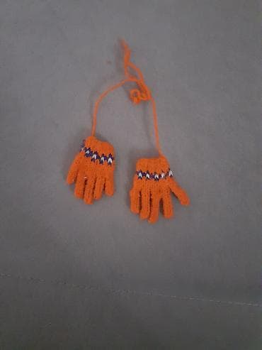 Ručno pletene rukavice sa povezom ukrasne - Materijal: mekana na lalafo.rs — 1 Ručno pletene rukavice sa povezom ukrasne - Materijal: mekana — 1