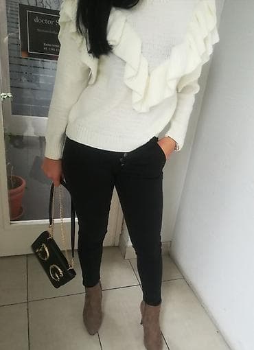 Extra crne farmerice extra model i kvalitet uvoz Turska br S-M Mekani at lalafo.rs — 4 Extra crne farmerice extra model i kvalitet uvoz Turska br S-M Mekani — 4