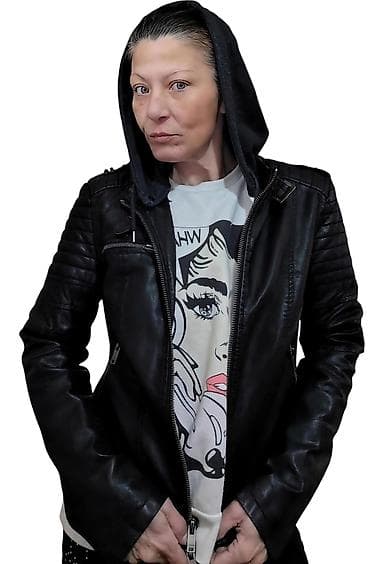 Ženska biker jakna sa kapuljačom Fb sister– crna - Model: FB Sister na lalafo.rs — 4 Ženska biker jakna sa kapuljačom Fb sister– crna - Model: FB Sister — 4