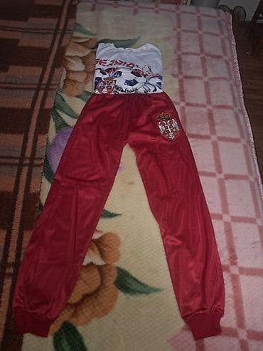 Trenerka i duks. nova broj 10 at lalafo.rs — 1 Trenerka i duks. nova broj 10 — 1