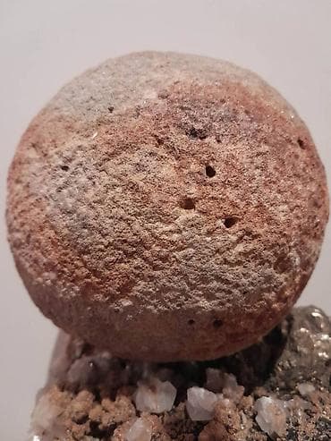 Srednjevekovno topovsko djule. Fantastičan kolekcionarski predmet na lalafo.rs — 1 Srednjevekovno topovsko djule. Fantastičan kolekcionarski predmet — 1