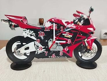 Unikatni zidni satovi u obliku vasih miljenika Savrsen poklon i at lalafo.rs — 3 Unikatni zidni satovi u obliku vasih miljenika Savrsen poklon i — 3