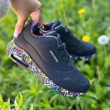 Skechers patike
Novo
Brojevi 36 do 41
fb Moja Kupovina 1 na lalafo.rs Skechers patike
Novo
Brojevi 36 do 41
fb Moja Kupovina 1