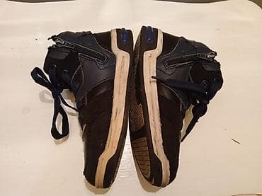 Duboke svetlece patike za dečake Sprandi Junior range, broj 32. - na lalafo.rs — 5 Duboke svetlece patike za dečake Sprandi Junior range, broj 32. - — 5