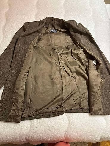 Mona, M, color - Brown at lalafo.rs — 8 Mona, M, color - Brown — 8