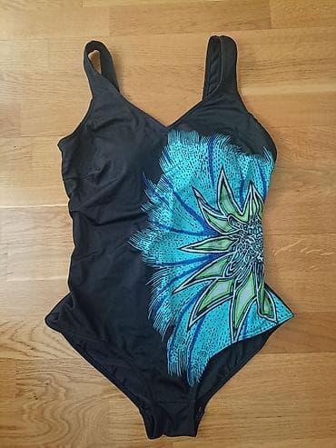 Kupaci kao nov,velicina XL at lalafo.rs Kupaci kao nov,velicina XL