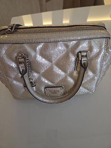 Elegantna torbica, Guess, Materijal: Veštačka koža na lalafo.rs Elegantna torbica, Guess, Materijal: Veštačka koža