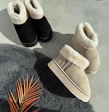 Ugg obuća 39.5 na lalafo.rs — 1 Ugg obuća 39.5 — 1
