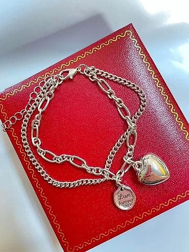 Srebrna narukvica sa privescima – “Love forever 925” - Materijal na lalafo.rs Srebrna narukvica sa privescima – “Love forever 925” - Materijal