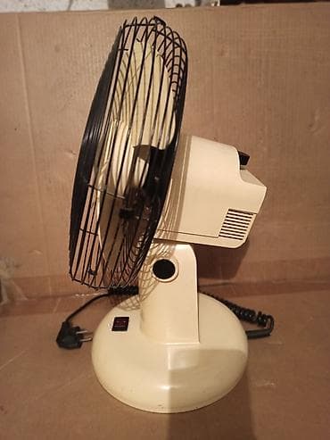 Izuzetan ventilator sa masivnim (teškim) postoljem i mogućnošću na lalafo.rs — 3 Izuzetan ventilator sa masivnim (teškim) postoljem i mogućnošću — 3