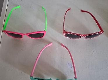 Naočare za devojčice i dečake uzrast 4-7 god Mini Maus crvene i na lalafo.rs — 9 Naočare za devojčice i dečake uzrast 4-7 god Mini Maus crvene i — 9