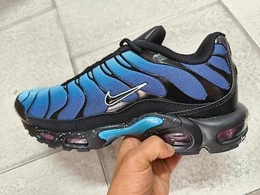 Orginal.tn 41-46
Cena 6500 din✅️* Lil na lalafo.rs — 2 Orginal.tn 41-46
Cena 6500 din✅️* Lil — 2