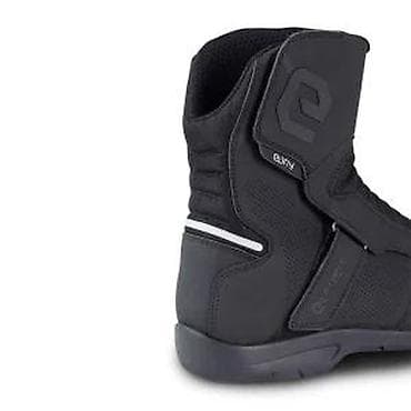 cista koza broj: Moto čizme – srednje visine, sportsko-touring stil - Materijal at lalafo.rs — 4 cista koza broj: Moto čizme – srednje visine, sportsko-touring stil - Materijal — 4