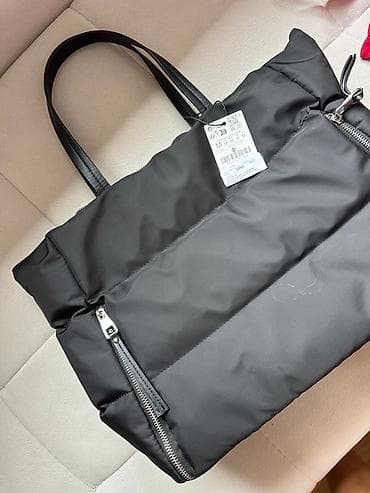 Stradivarius - Crna ženska torba – pufnasti/quilting stil Torba at lalafo.rs — 1 Stradivarius - Crna ženska torba – pufnasti/quilting stil Torba — 1