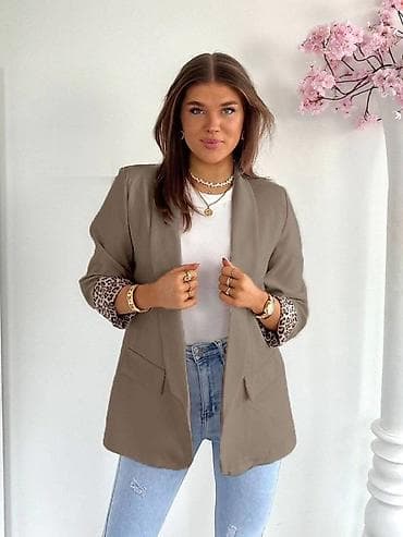 💫Ženski blejzer sa animal print postavom na manžetnama
2600 din na lalafo.rs 💫Ženski blejzer sa animal print postavom na manžetnama
2600 din