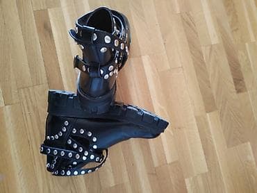 Broj 40,gaziste 26cm. Ekstra udobne. Nosene par puta na lalafo.rs — 3 Broj 40,gaziste 26cm. Ekstra udobne. Nosene par puta — 3