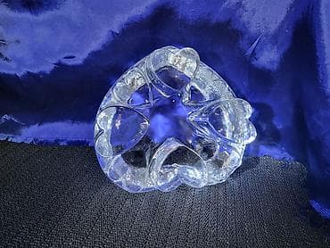 Candles and candlesticks: Svecnjak pun rad,srce Nemacka 70te. Svecnjak perfektan,sve na njemu at lalafo.rs — 9 Candles and candlesticks: Svecnjak pun rad,srce Nemacka 70te. Svecnjak perfektan,sve na njemu — 9