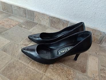 Dalibor, Italija br.41, koža, kao nove na lalafo.rs — 2 Dalibor, Italija br.41, koža, kao nove — 2