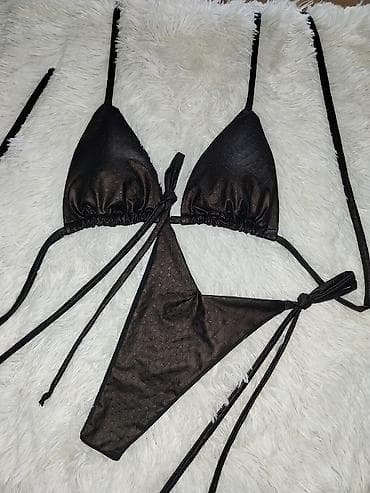 Dvodelni crni bikini set sa trouglastim gornjim delom i tanga donjim na lalafo.rs — 4 Dvodelni crni bikini set sa trouglastim gornjim delom i tanga donjim — 4