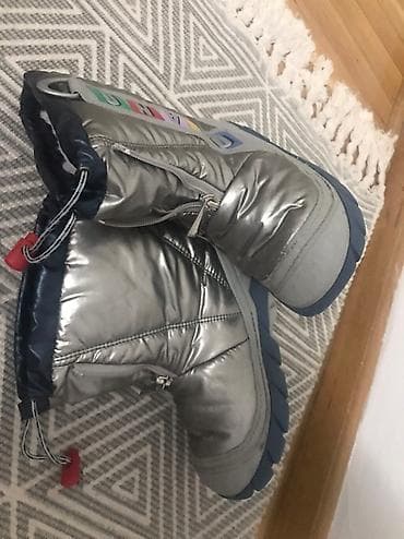 Olang Cizmice za zimu, nepromocive 27-28 velicina dvobroj Cizmice na lalafo.rs — 10 Olang Cizmice za zimu, nepromocive 27-28 velicina dvobroj Cizmice — 10