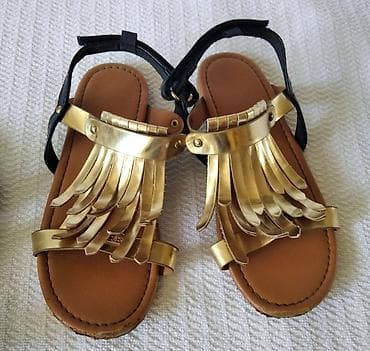 Kids' Footwear: H&M zlatne sandale za devojčice 🩷 Veličina 31 ug 19-19.5 cm oba at lalafo.rs — 6 Kids' Footwear: H&M zlatne sandale za devojčice 🩷 Veličina 31 ug 19-19.5 cm oba — 6