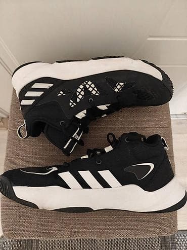 ADIDAS PATIKE PRO N3XT br.44 2/3 za kosarku ! U perfektnom su stanju na lalafo.rs — 3 ADIDAS PATIKE PRO N3XT br.44 2/3 za kosarku ! U perfektnom su stanju — 3