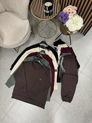 Komplet
Cena 2000
Uni vel.
V/015 na lalafo.rs — 3 Komplet
Cena 2000
Uni vel.
V/015 — 3