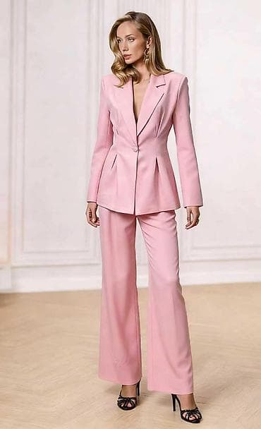 Komplet
Cena 3600
Uni vel.
V30 na lalafo.rs Komplet
Cena 3600
Uni vel.
V30