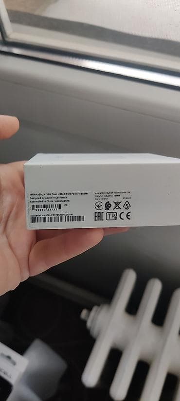 Apple Dual USB‑C Port Power Adapter 35W (model A2676) Original - na lalafo.rs — 2 Apple Dual USB‑C Port Power Adapter 35W (model A2676) Original - — 2