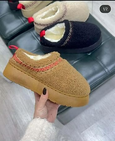 Ugg obuća bоја - Braon na lalafo.rs — 1 Ugg obuća bоја - Braon — 1