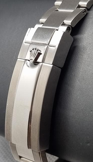 Rolex GMT‑Master II “Pepsi” – Oyster Perpetual Date - Prečnik sata na lalafo.rs — 2 Rolex GMT‑Master II “Pepsi” – Oyster Perpetual Date - Prečnik sata — 2