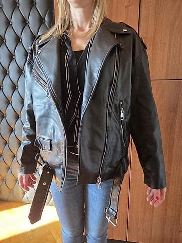 Jackets, Coats, Vests: Zara jakna velicina Xs - siri model at lalafo.rs — 1 Jackets, Coats, Vests: Zara jakna velicina Xs - siri model — 1