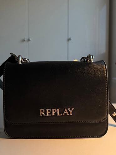 Replay mala kozna crna replay torbica at lalafo.rs — 8 Replay mala kozna crna replay torbica — 8