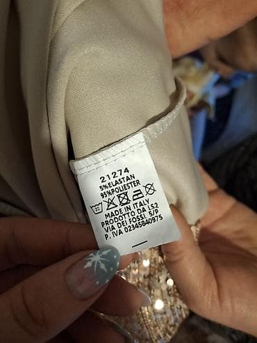 Elegantna mini haljina sa šljokicama - Boja: šampanj/rose gold - na lalafo.rs — 2 Elegantna mini haljina sa šljokicama - Boja: šampanj/rose gold - — 2