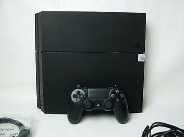 U ponudi Sony Playstation 4 sa naslova. Konzola je novija fat na lalafo.rs U ponudi Sony Playstation 4 sa naslova. Konzola je novija fat