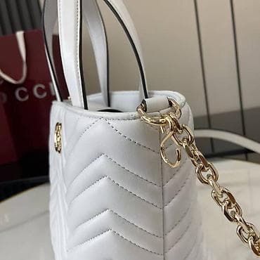 Bela ženska torba – šivena quilt završna obrada u ribljoj kosti, sa na lalafo.rs — 2 Bela ženska torba – šivena quilt završna obrada u ribljoj kosti, sa — 2