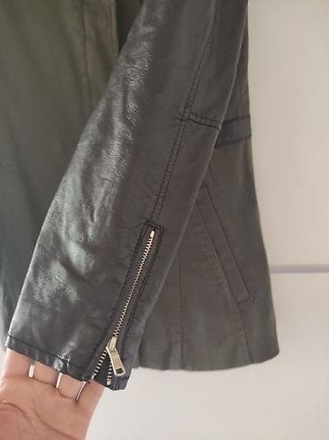 h: Jakna H&M, tamno maslinasto zelena, sa koznim rukavima. Poluobim at lalafo.rs — 5 h: Jakna H&M, tamno maslinasto zelena, sa koznim rukavima. Poluobim — 5