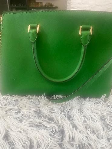 dve suknje po: Michael Kors torba – ženska ručna/ramena torba - Model: strukturisana na lalafo.rs — 3 dve suknje po: Michael Kors torba – ženska ručna/ramena torba - Model: strukturisana — 3