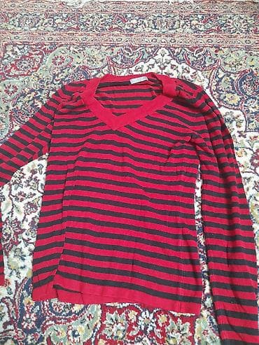 Ženski džemper na pruge - Boja: crveno-crne horizontalne pruge - na lalafo.rs — 1 Ženski džemper na pruge - Boja: crveno-crne horizontalne pruge - — 1