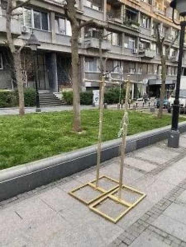 Stilski postamenti: ŠTENDERI ZA ODEĆU PROIZVODIMO PO MERI | na lalafo.rs — 1 Stilski postamenti: ŠTENDERI ZA ODEĆU PROIZVODIMO PO MERI | — 1