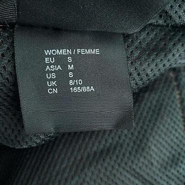 zenske original guess: Jakna jack wolfskin, vel. S, prelazna marka: jack wolfskin veličina na lalafo.rs — 3 zenske original guess: Jakna jack wolfskin, vel. S, prelazna marka: jack wolfskin veličina — 3