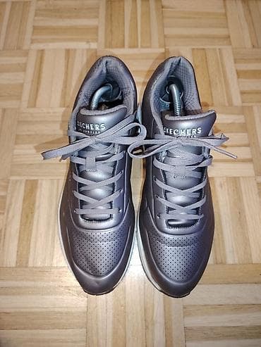 Skechers patike – model sa vazdušnim jastukom u đonu UG 26,5 cm - na lalafo.rs — 1 Skechers patike – model sa vazdušnim jastukom u đonu UG 26,5 cm - — 1