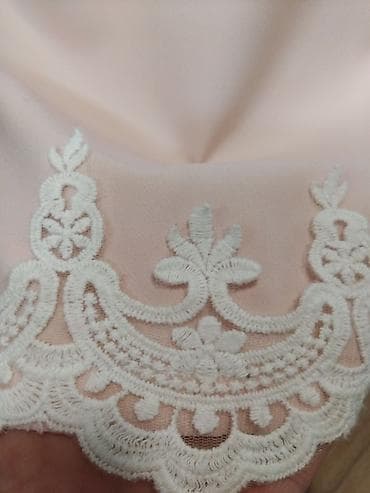 Women's Clothing: Prelepa haljina,obučena samo jednom za malu maturu, bukvalno nova at lalafo.rs — 3 Women's Clothing: Prelepa haljina,obučena samo jednom za malu maturu, bukvalno nova — 3