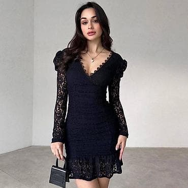 Elegantna čipkana mini haljina s dugim rukavima
2400 din na lalafo.rs Elegantna čipkana mini haljina s dugim rukavima
2400 din