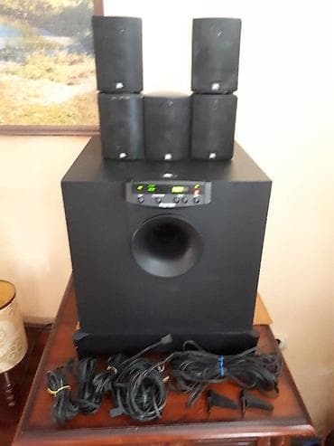 JBL vufer sa originalnim satelitima i pripadajucim kablovima. Uredjaj na lalafo.rs — 5 JBL vufer sa originalnim satelitima i pripadajucim kablovima. Uredjaj — 5