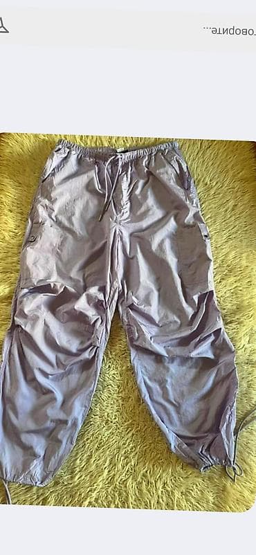 pantalone butiku ali: Dva para pantalona M. kao nove na lalafo.rs — 2 pantalone butiku ali: Dva para pantalona M. kao nove — 2