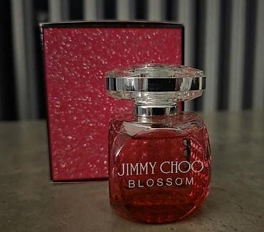 Jimmy Choo Blossom – Eau de Parfum, 40 ml (1.3 fl oz) - Ženski miris na lalafo.rs — 3 Jimmy Choo Blossom – Eau de Parfum, 40 ml (1.3 fl oz) - Ženski miris — 3